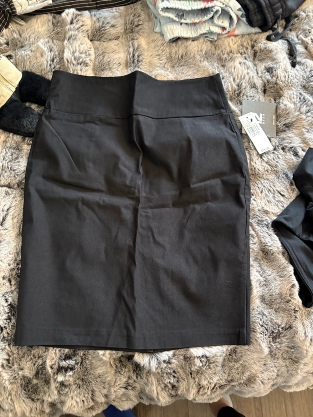 Iz Byer Black High-Waist Pencil Skirt
